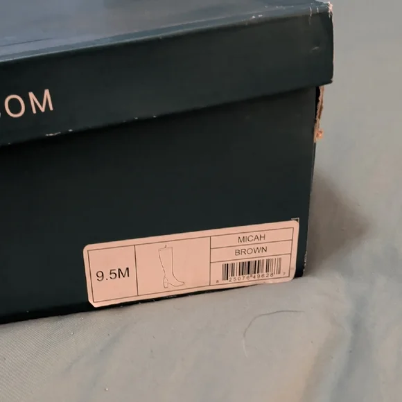 Aerosoles Micah 9.5 Brown Tall Boots BNWT - Picture 4 of 5